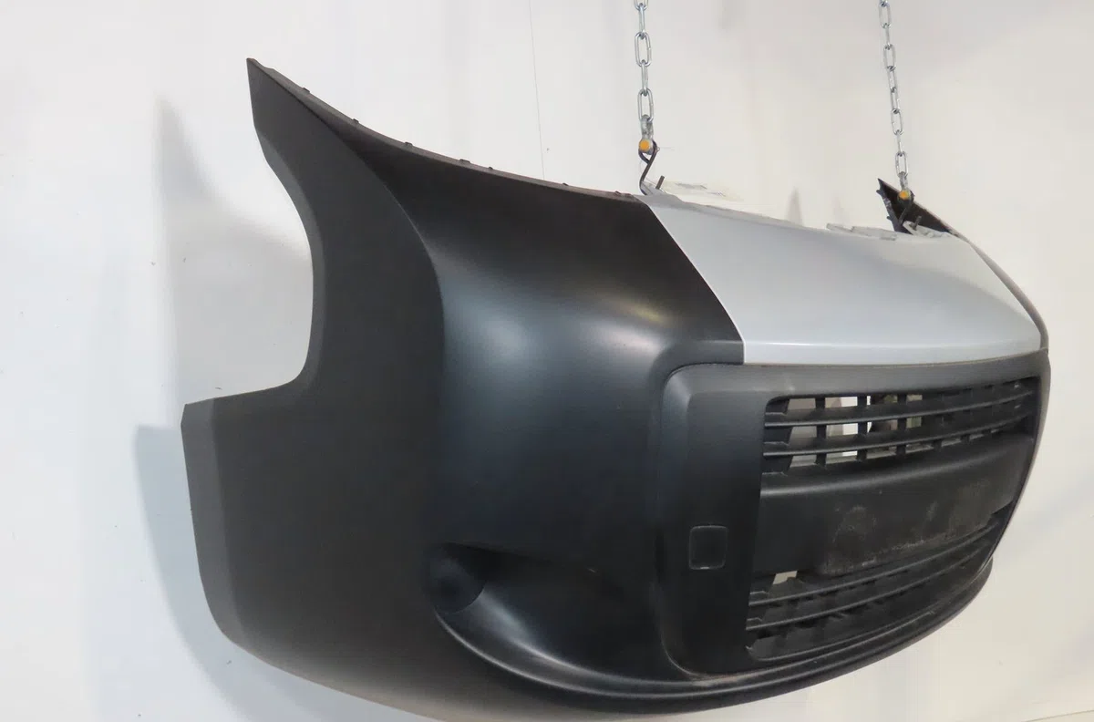 Pare-choc avant Citroen NEMO Monospace 1.4 (2009) occasion