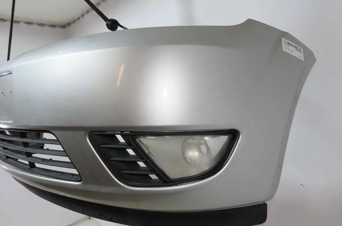 Pare-choc avant FORD FIESTA V occasion