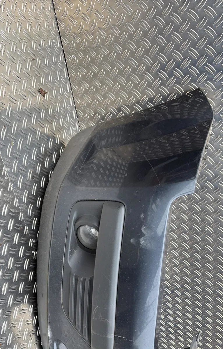 Pare-choc avant Ford FOCUS II (DA_, HCP, DP) 1.6 (2004-2012) occasion