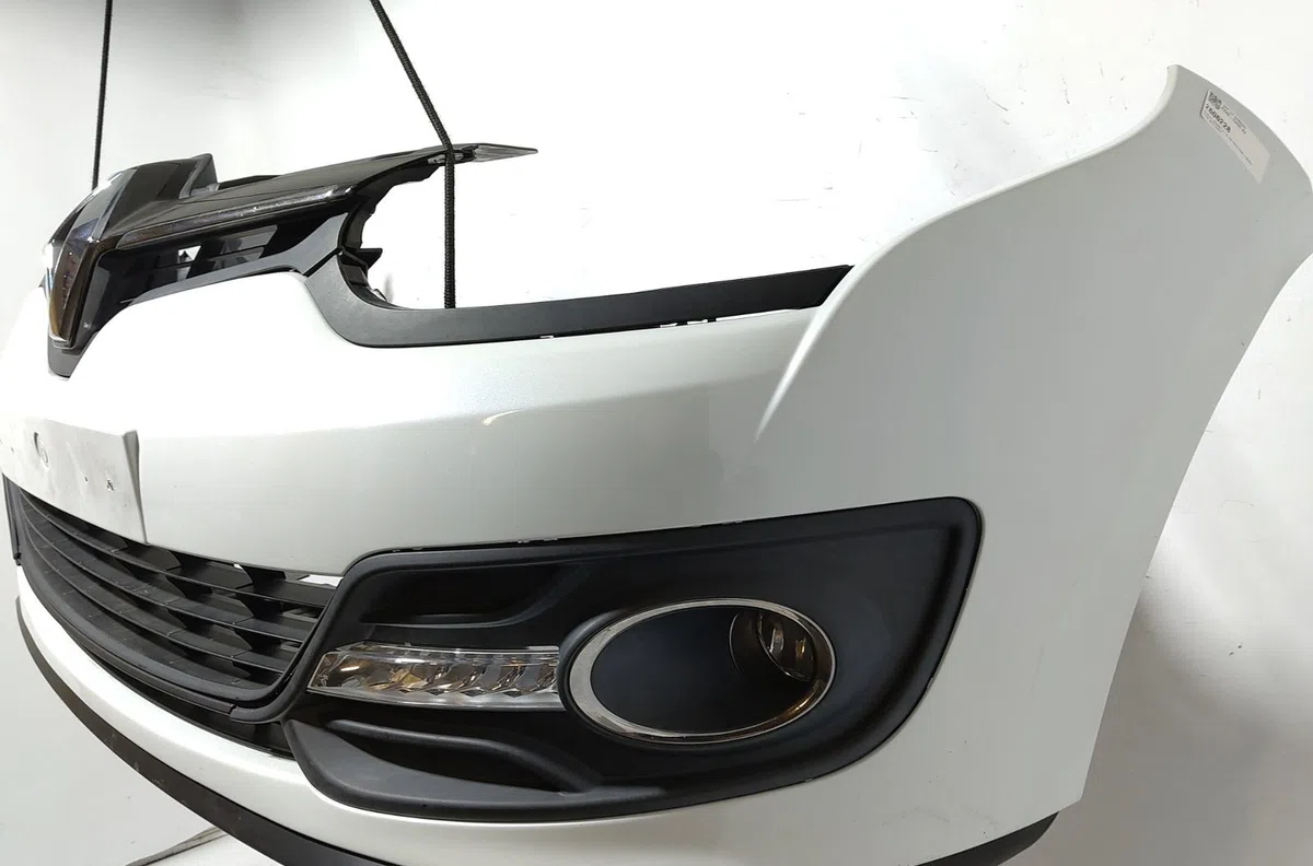 Pare-choc avant RENAULT MEGANE III occasion