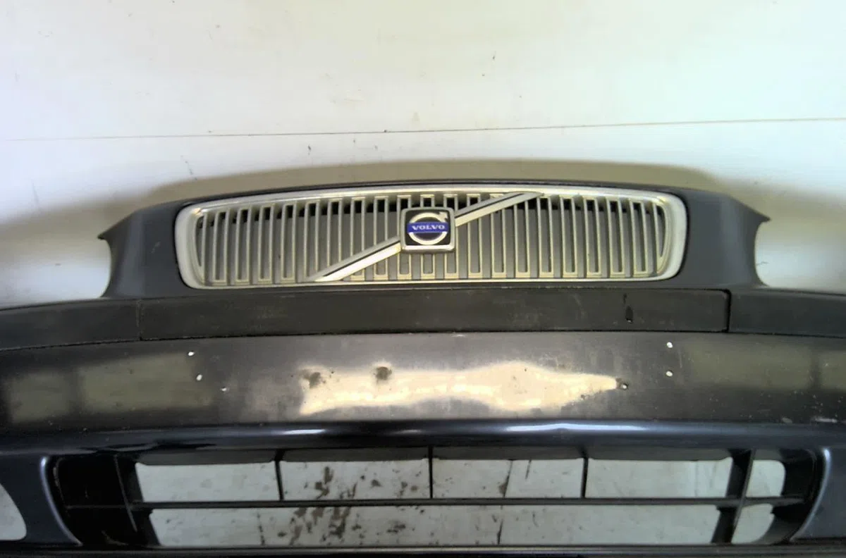 Pare-choc avant Volvo V70 II (285) D5 (2005-2008) occasion
