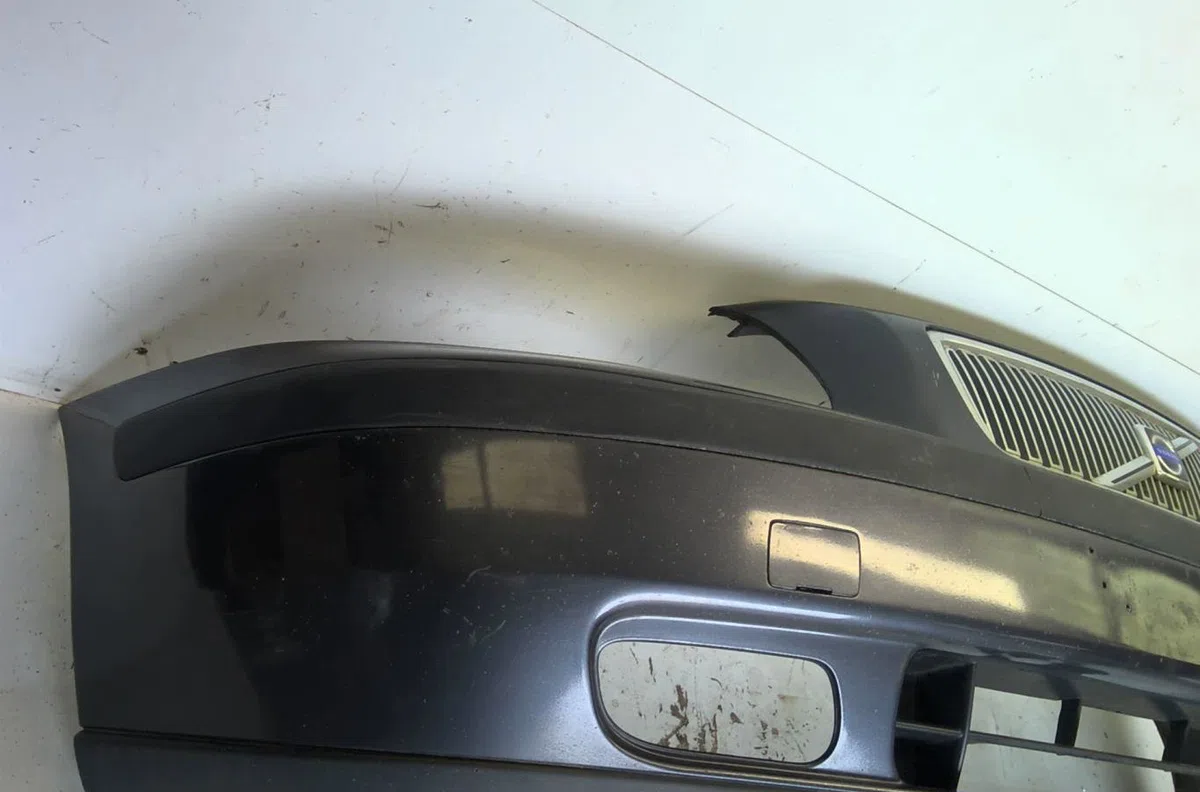 Pare-choc avant Volvo V70 II (285) D5 (2005-2008) occasion