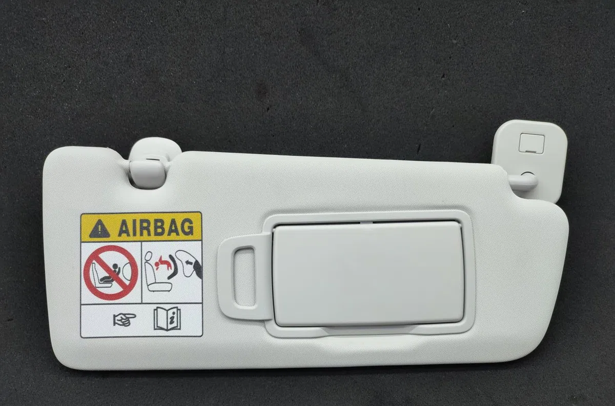 Pare-soleil droit RENAULT CLIO 5 PHASE 1 occasion