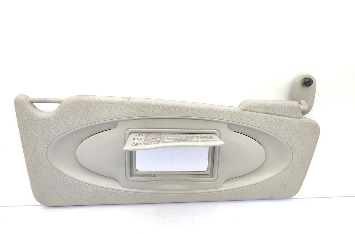 Pare-soleil droit RENAULT KANGOO 2 PHASE 1 occasion