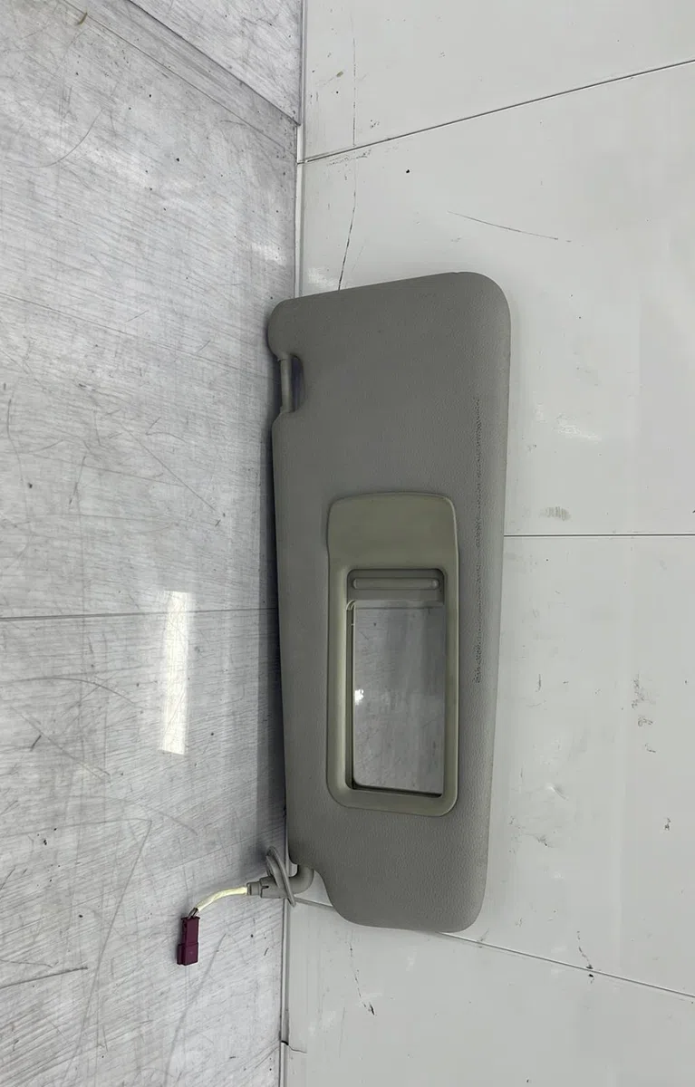 Pare-soleil gauche BMW SERIE 3 E91 TOURING PHASE 1 BREAK occasion