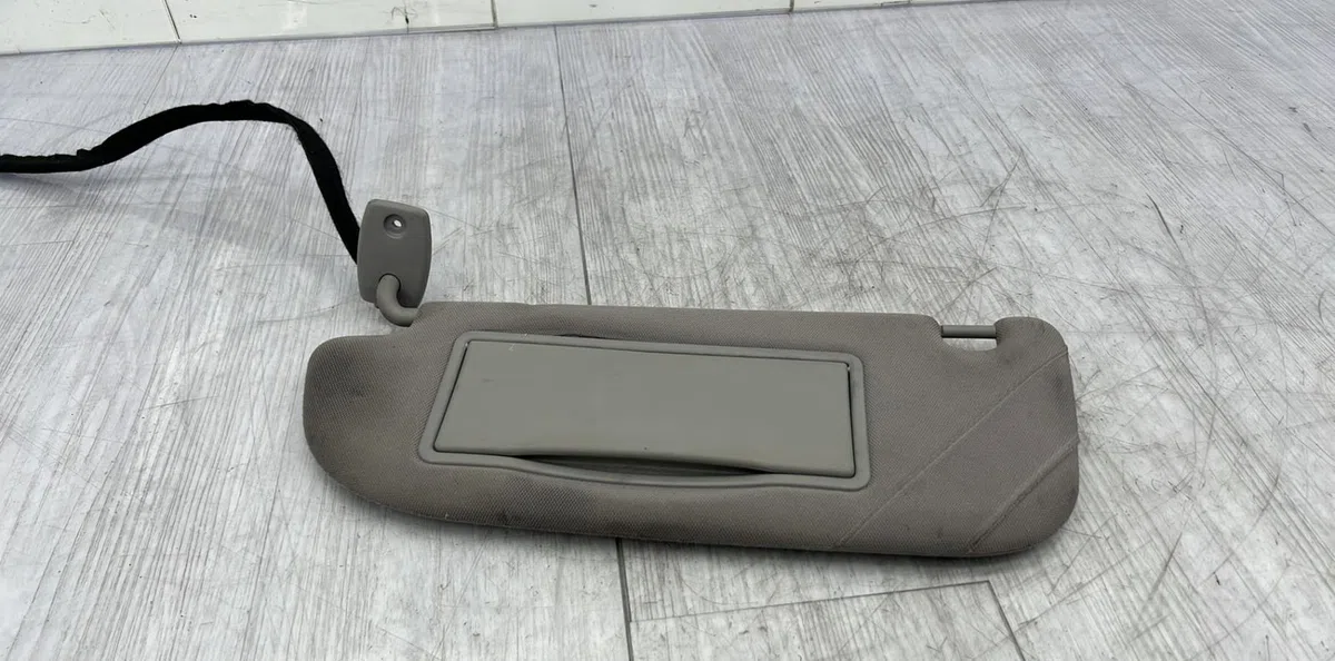 Pare-soleil gauche PEUGEOT 607 PHASE 1 occasion