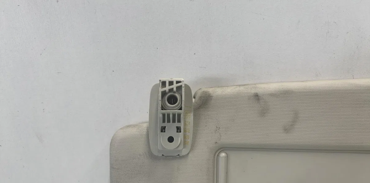 Pare-soleil gauche VOLKSWAGEN PASSAT 6 occasion