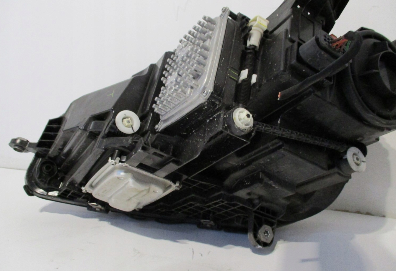 FEUX AVANT MERCEDES GLE MULTIBEAM LED 1679068607