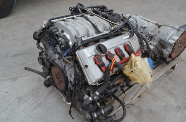 Moteur complet AUDI S4 B6 B7 4.2 V8 BBK