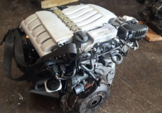 Moteur complet Volkswagen 2.3 V5 170 cv AZX