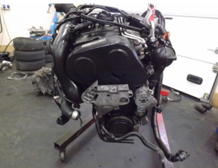 Moteur complet Volkswagen Touran 2.0 TDI AZV