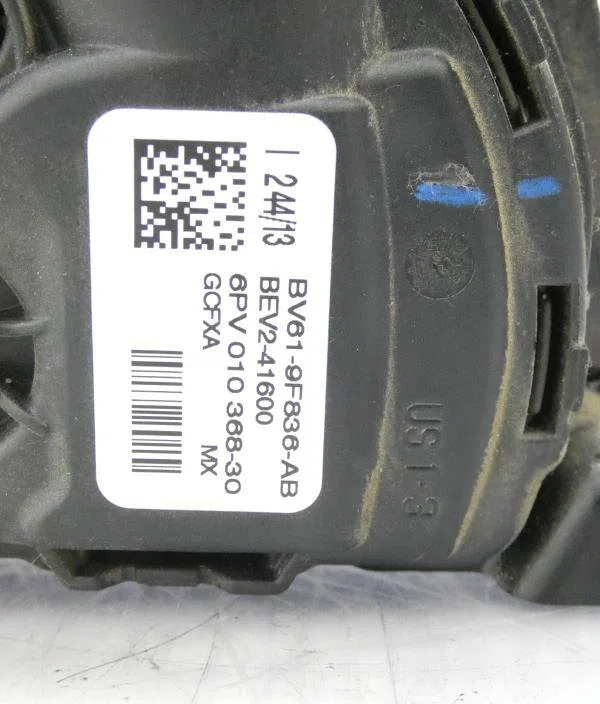 Pedale accelerateur FORD FOCUS 3 PHASE 1 BREAK occasion