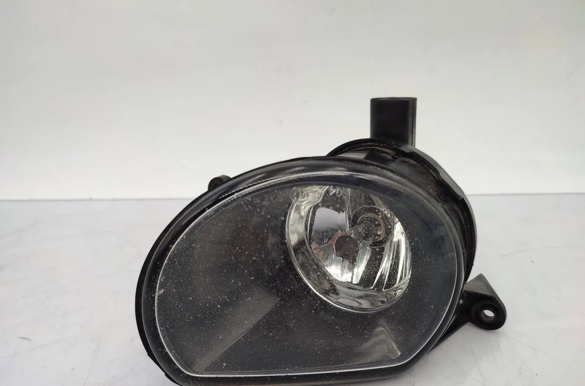 Phare antibrouillard avant droit AUDI A3 2 SPORTBACK PHASE 1 occasion