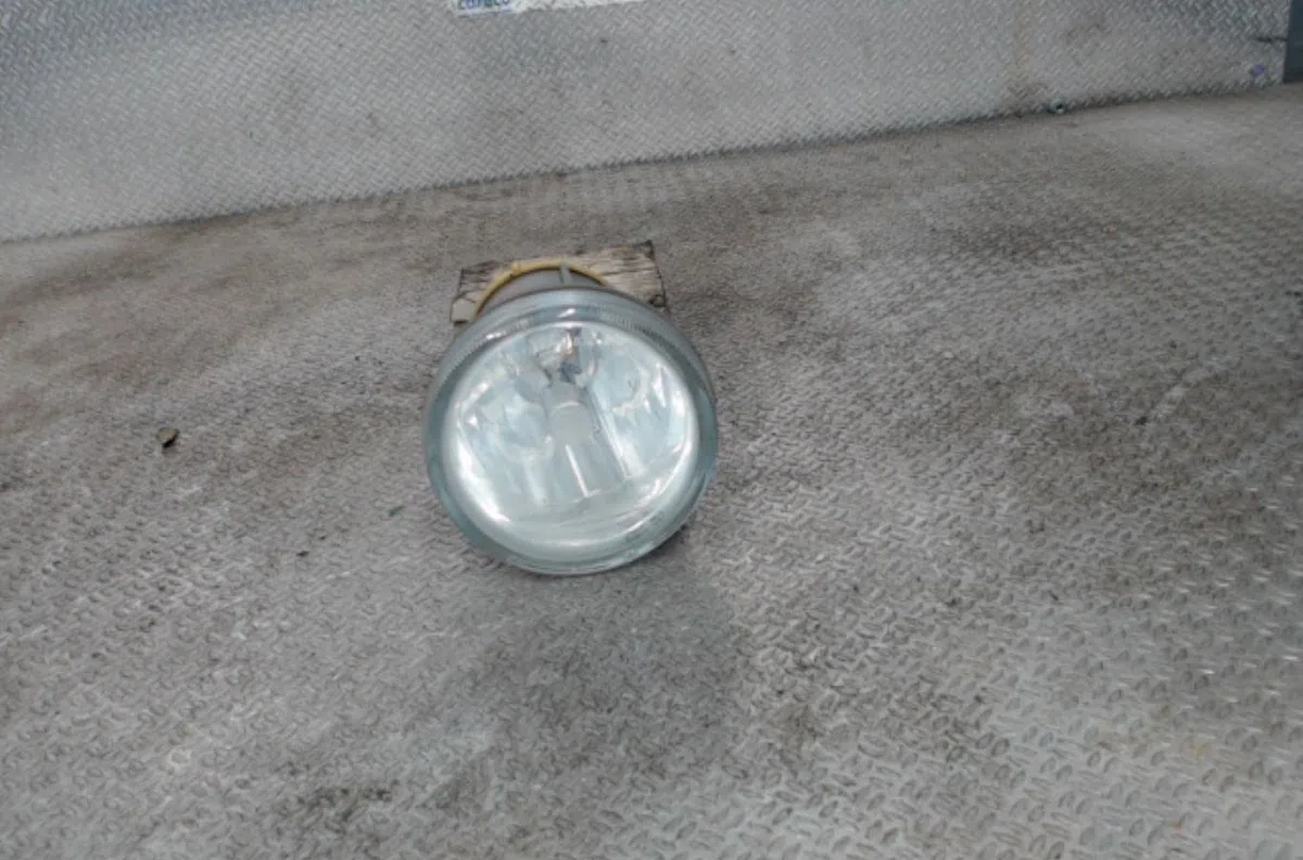 Phare antibrouillard avant droit CITROEN C3 1  0 occasion