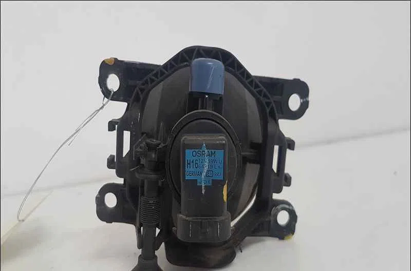 Phare antibrouillard avant droit DACIA LODGY occasion
