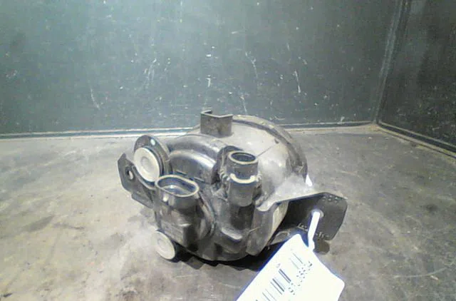 Phare antibrouillard avant droit NISSAN PRIMERA 2003 occasion