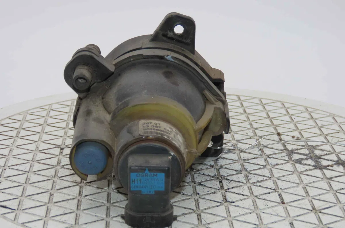 Phare antibrouillard avant droit OPEL ASTRA IV occasion