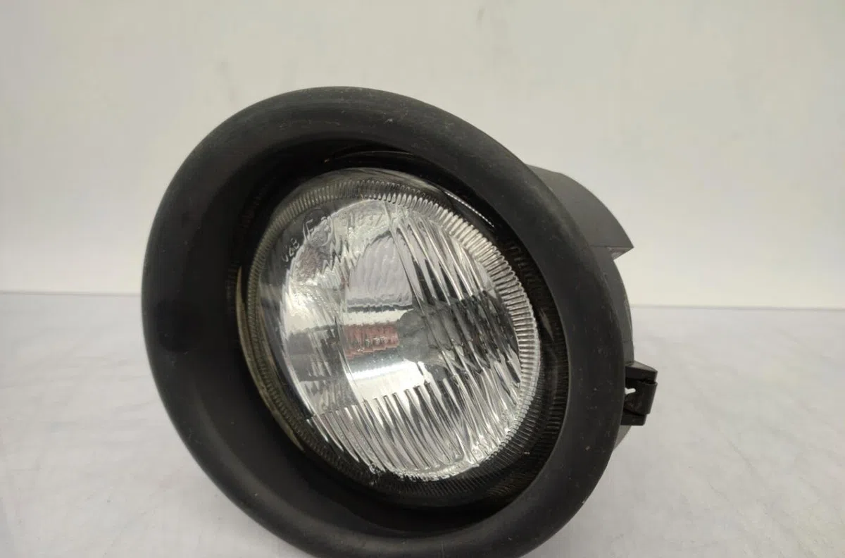 Phare antibrouillard avant droit RENAULT TWINGO 1 PHASE 1 occasion