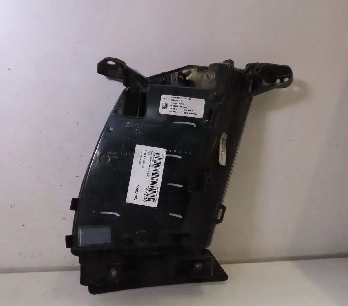 Phare antibrouillard avant droit Tesla MODEL S (5YJS) 75 (2016) occasion