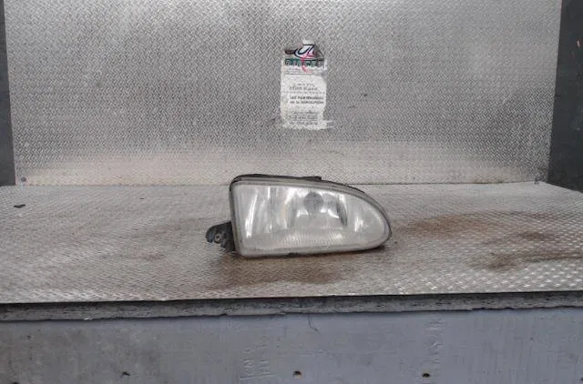 Phare antibrouillard avant gauche CHRYSLER PT CRUISER  PT CRUISER PHASE 1 BREAK occasion