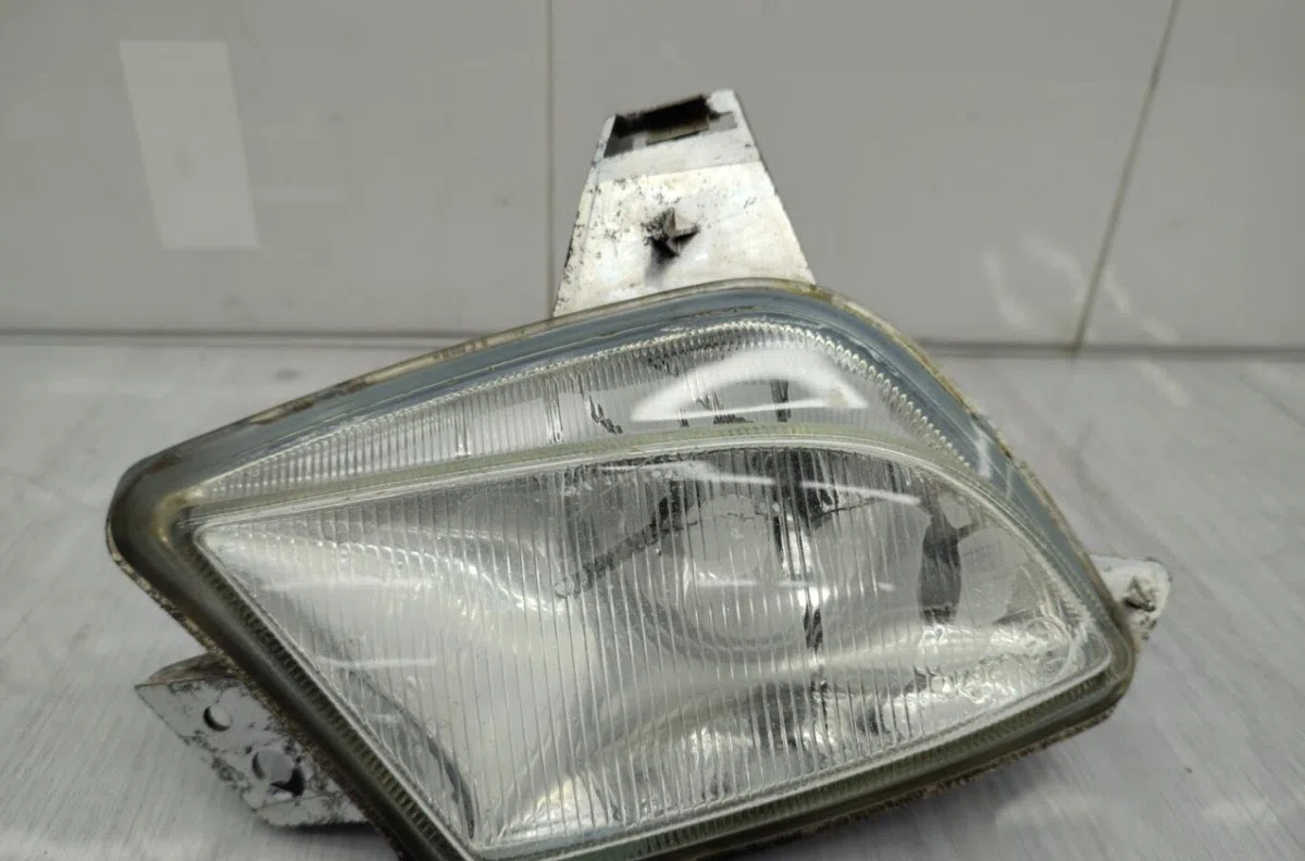 Phare antibrouillard avant gauche CITROEN XSARA PHASE 2 occasion