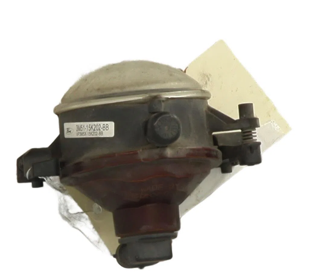 Phare antibrouillard avant gauche FORD KUGA 1 occasion