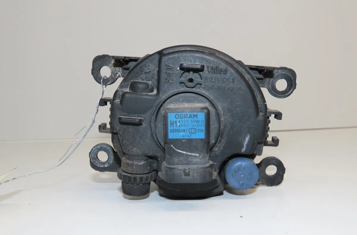 Phare antibrouillard avant gauche Nissan NOTE (E11, NE11) 1.4 (2006-2012) occasion