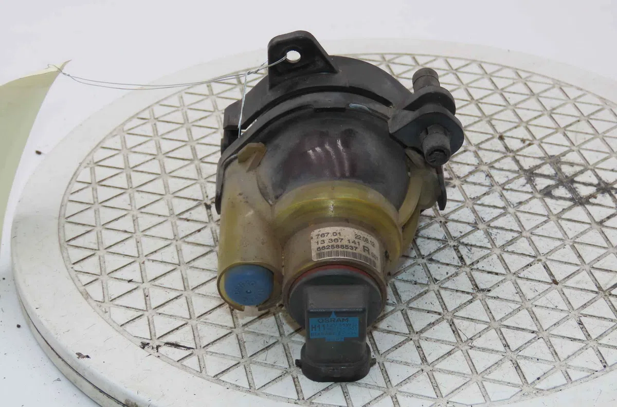 Phare antibrouillard avant gauche OPEL ASTRA IV occasion