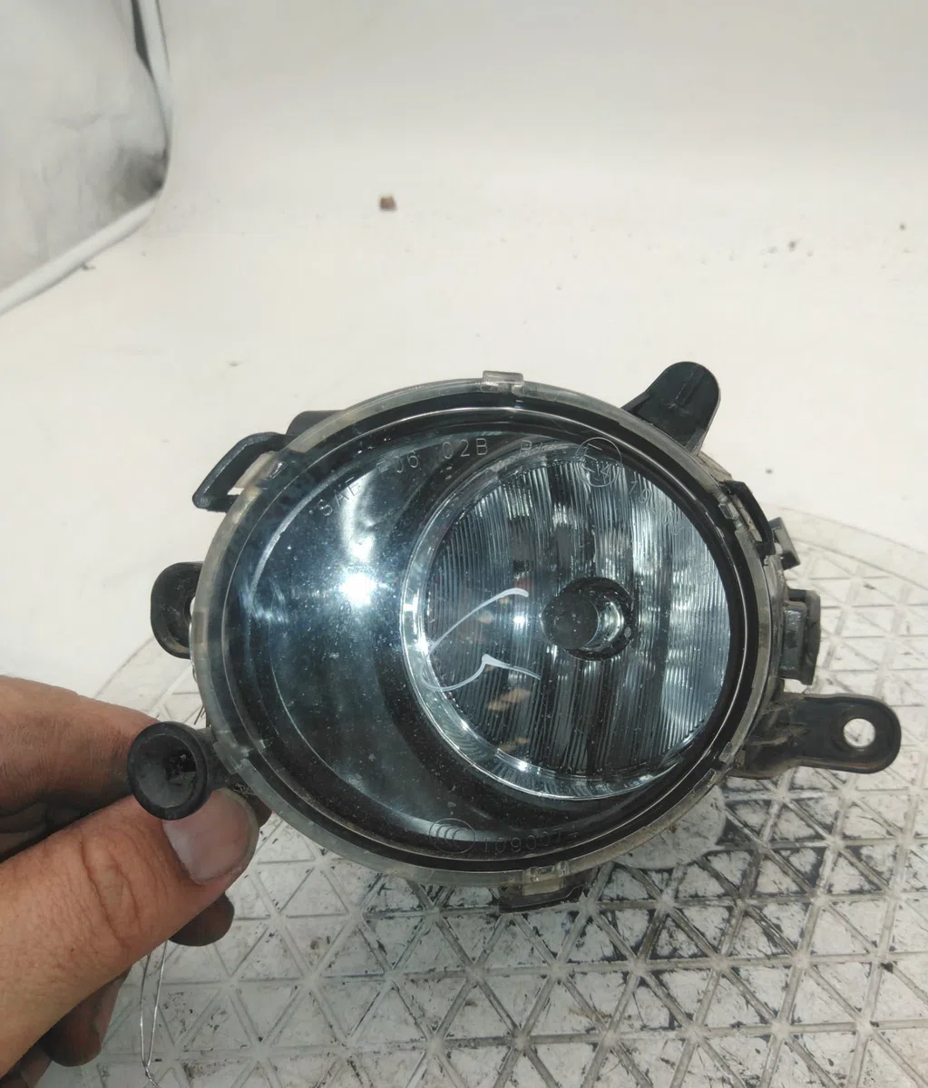 Phare antibrouillard avant gauche OPEL MERIVA II occasion