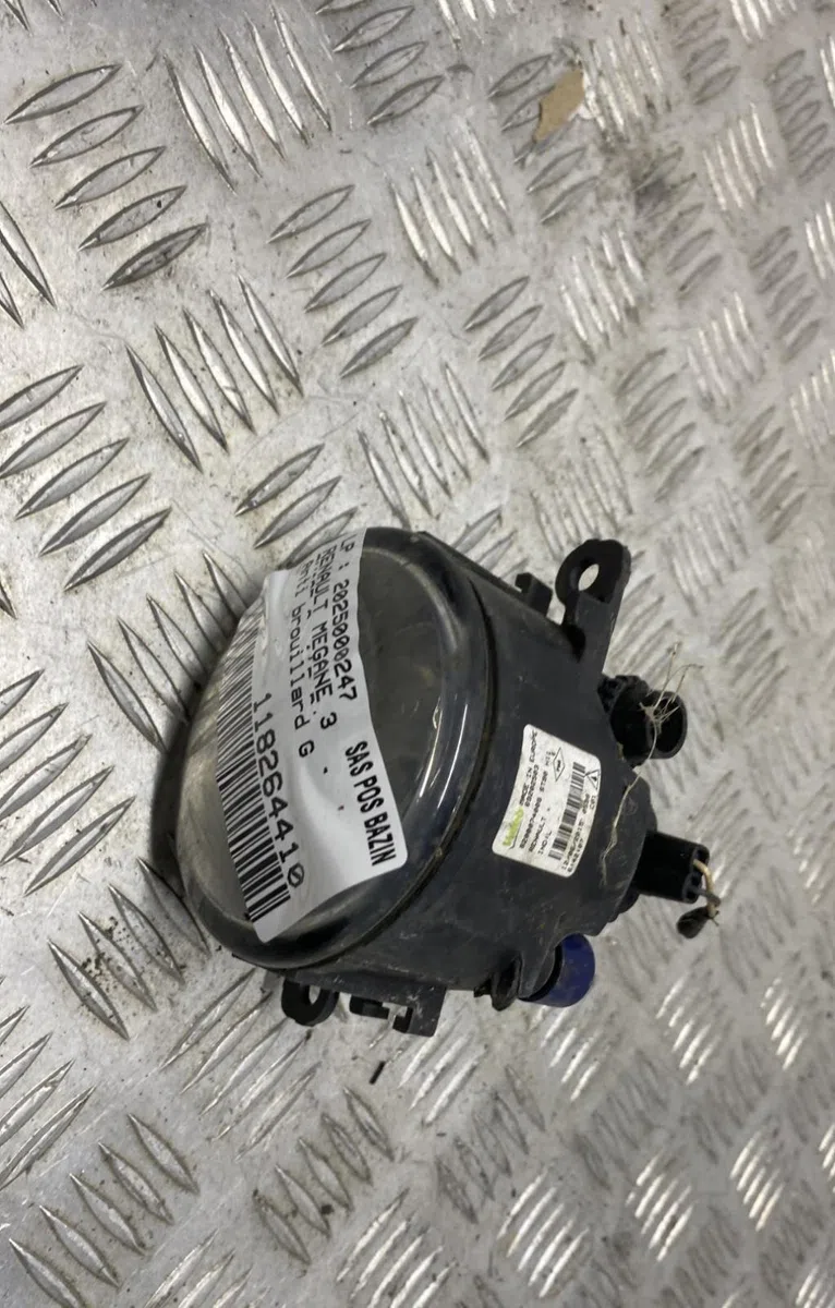 Phare antibrouillard avant gauche RENAULT MEGANE 3 PHASE 3 occasion