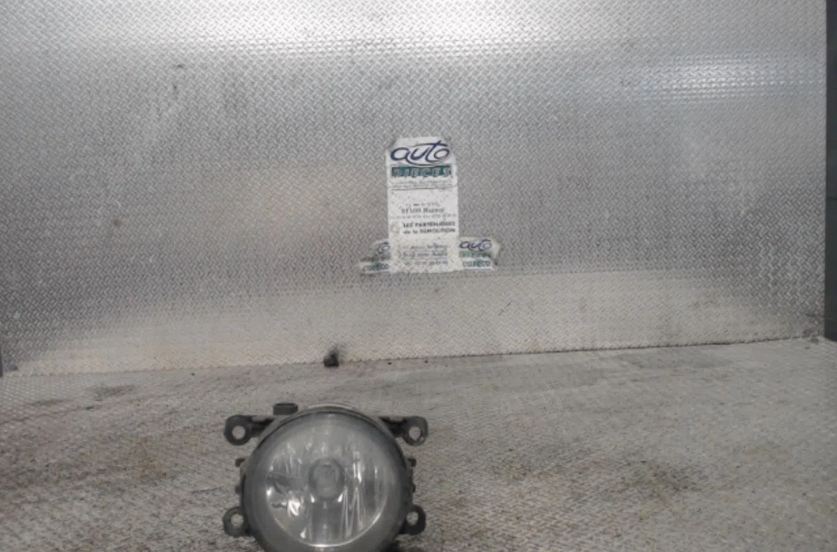 Phare antibrouillard avant gauche RENAULT SCENIC 2  SCENIC 2 PHASE 2 occasion