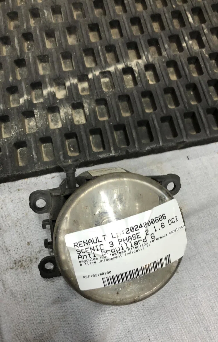 Phare antibrouillard avant gauche RENAULT SCENIC 3 PHASE 2 occasion
