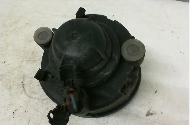 Phare antibrouillard avant gauche RENAULT SCENIC I Phase 2 08-1999--06-2003 occasion