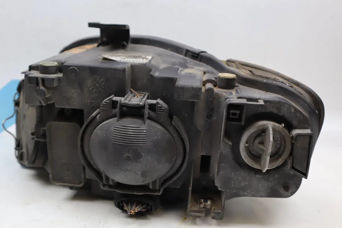 Phare droit Audi A4 B7 Avant (8ED) 1.8 t (2004-2008) occasion