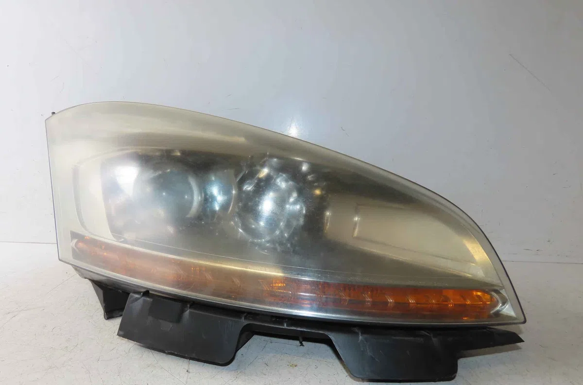 Phare droit CITROEN C4 PICASSO I occasion