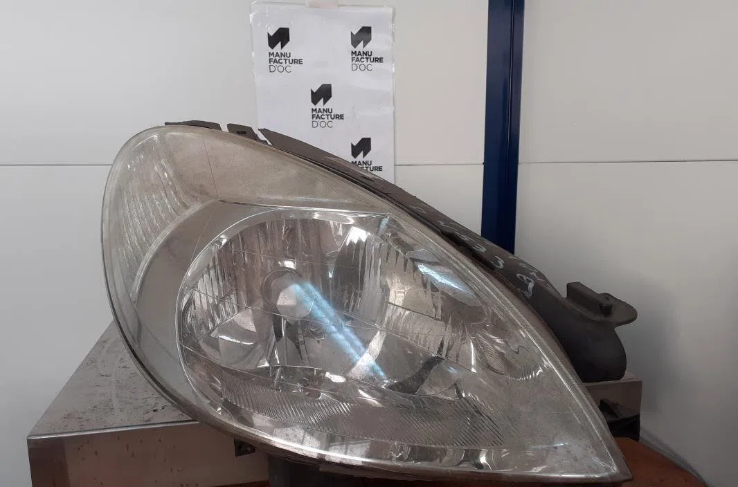 Phare droit Citroen XSARA PICASSO (N68) 1.6 hdi (2004-2011) occasion