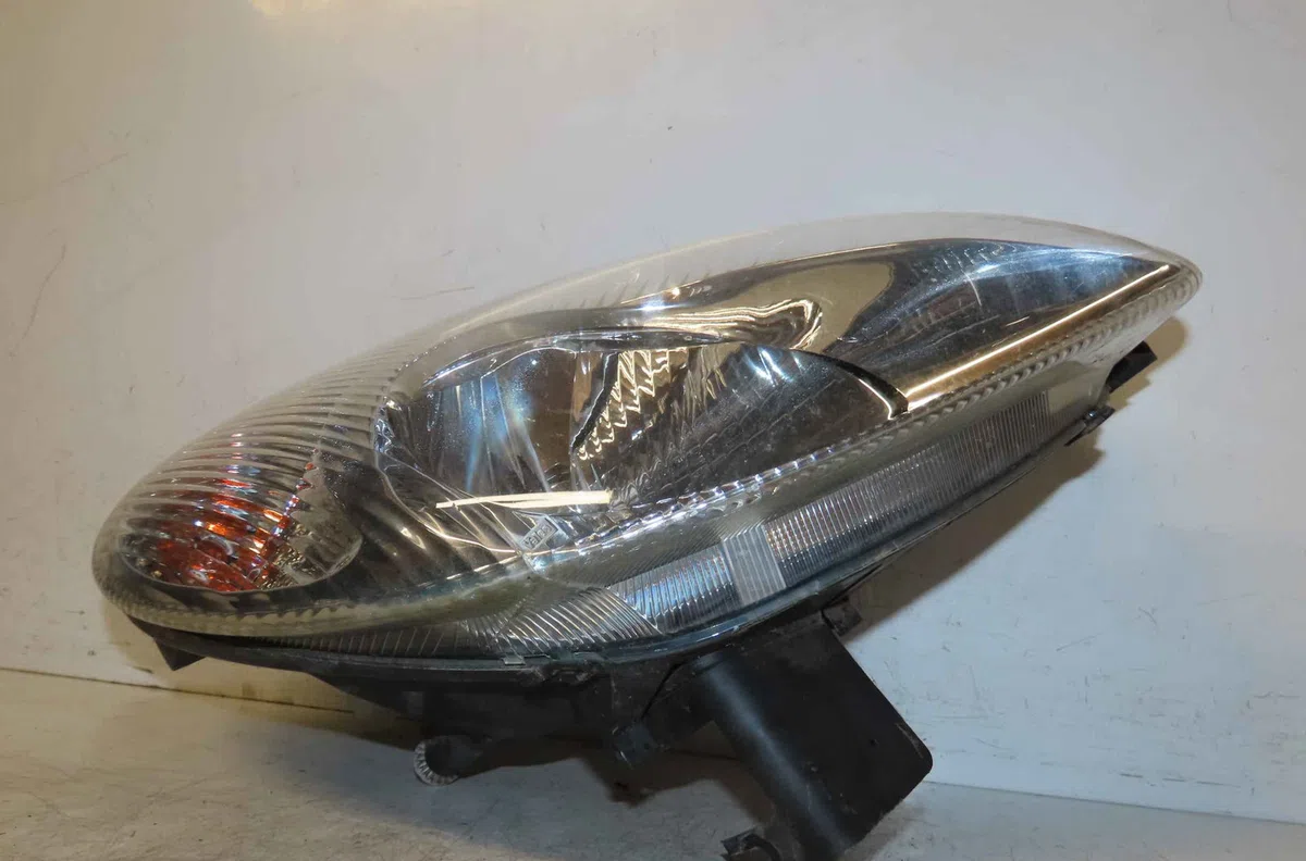 Phare droit CITROEN XSARA PICASSO occasion