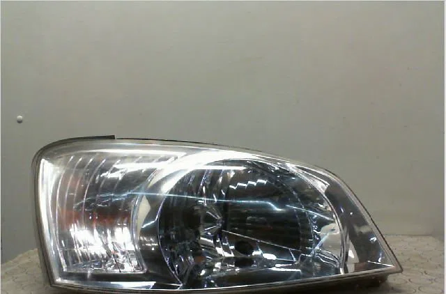 Phare droit Hyundai GETZ (TB) 1.1 (2002-2005) occasion