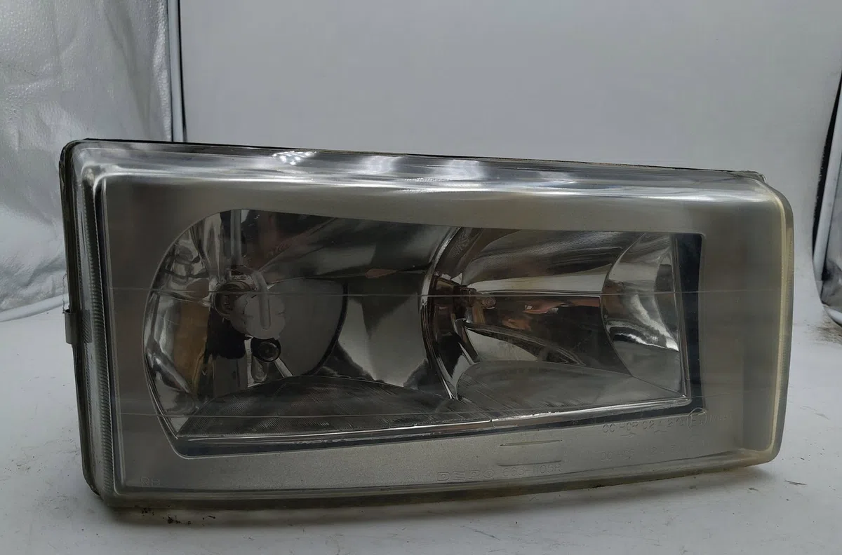 Phare droit IVECO DAILY III occasion