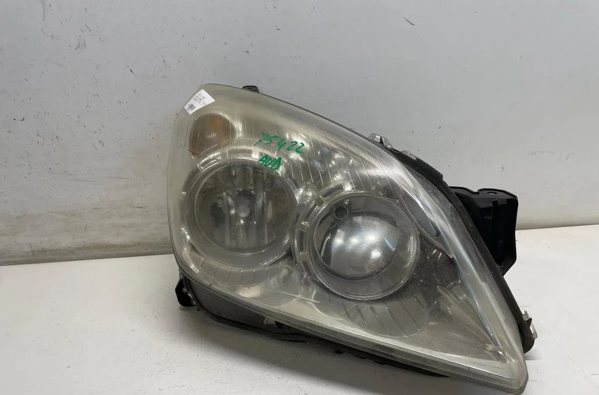 Phare droit Opel ASTRA H (A04) 1.9 cdti (l48) (2004-2010) occasion