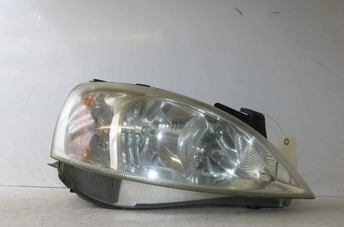 Phare droit OPEL CORSA III occasion