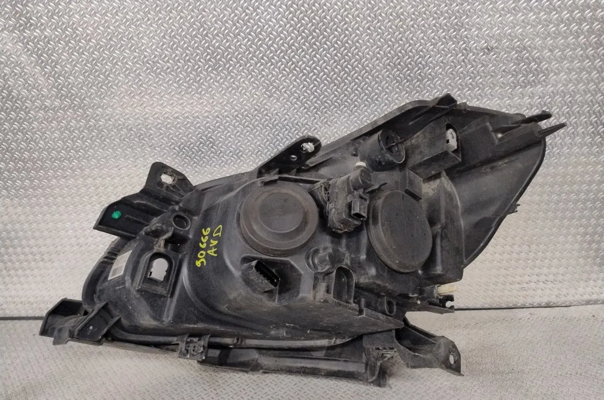 Phare droit RENAULT CLIO 3  0 occasion