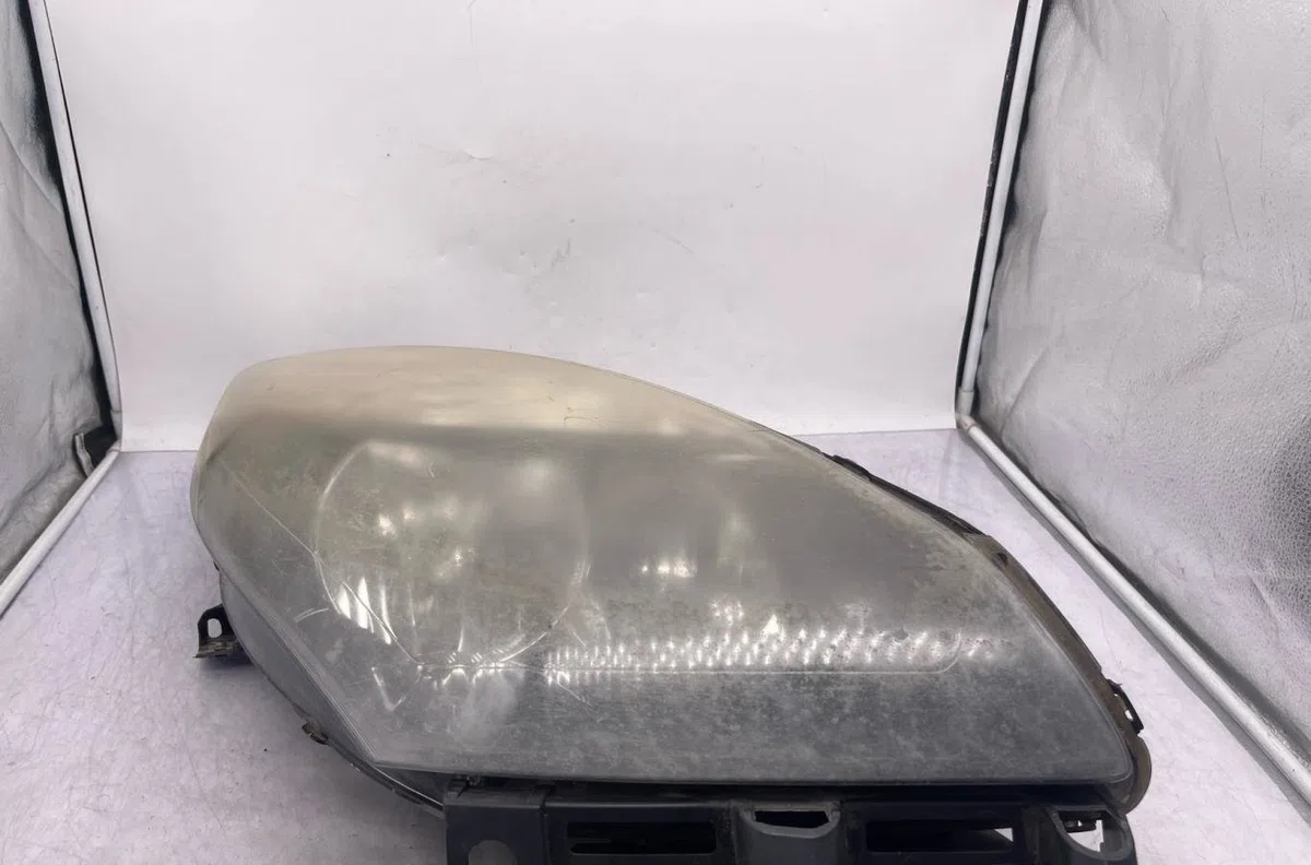 Phare droit RENAULT SCENIC 3 PHASE 1 occasion