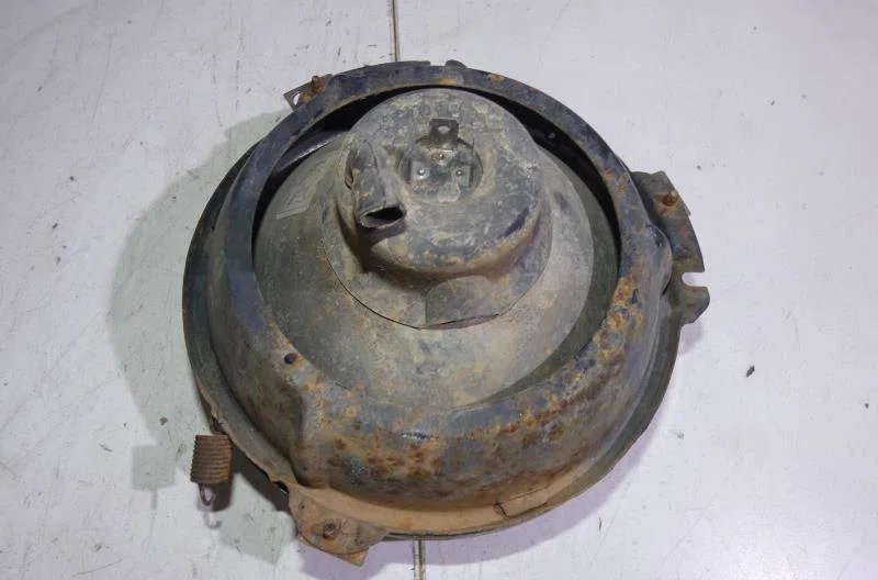Phare droit TOYOTA LAND CRUISER 2 J70 PHASE 1 occasion