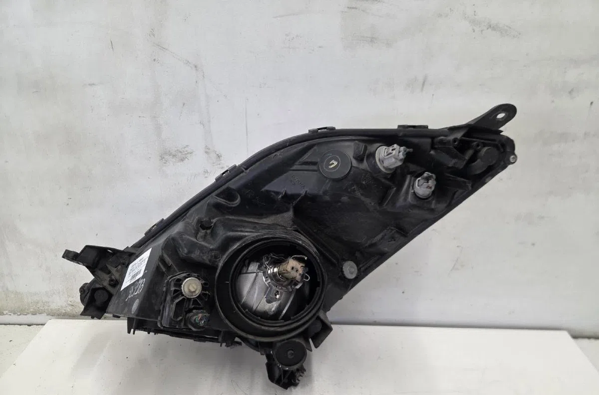 Phare droit TOYOTA PRIUS 2 occasion