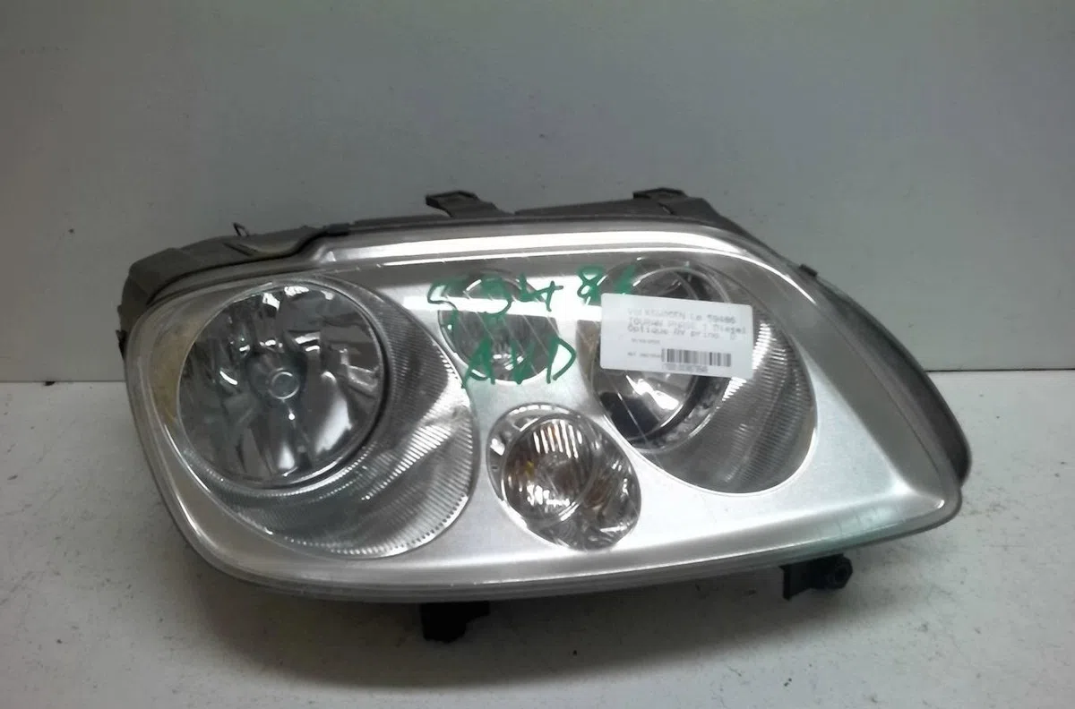 Phare droit Volkswagen TOURAN (1T1, 1T2) 1.9 tdi (2003-2004) 5 portes occasion