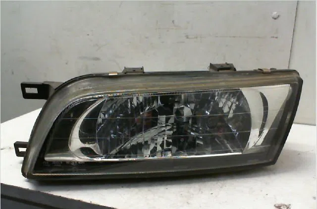 Phare gauche NISSAN ALMERA I occasion