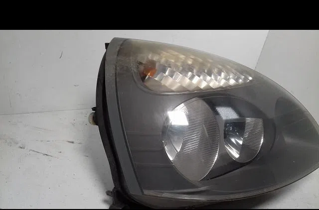 Phare gauche Renault CLIO II (BB_, CB_) 1.2 lpg (1998-2009) occasion