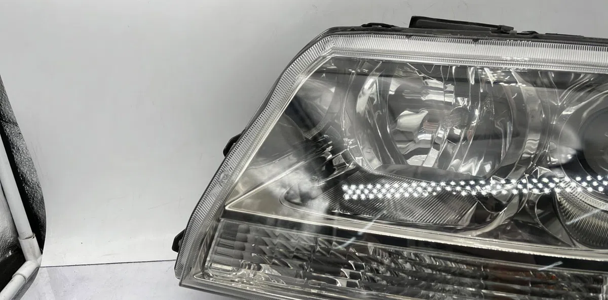 Phare gauche SUZUKI GRAND VITARA 2 PHASE 1 occasion