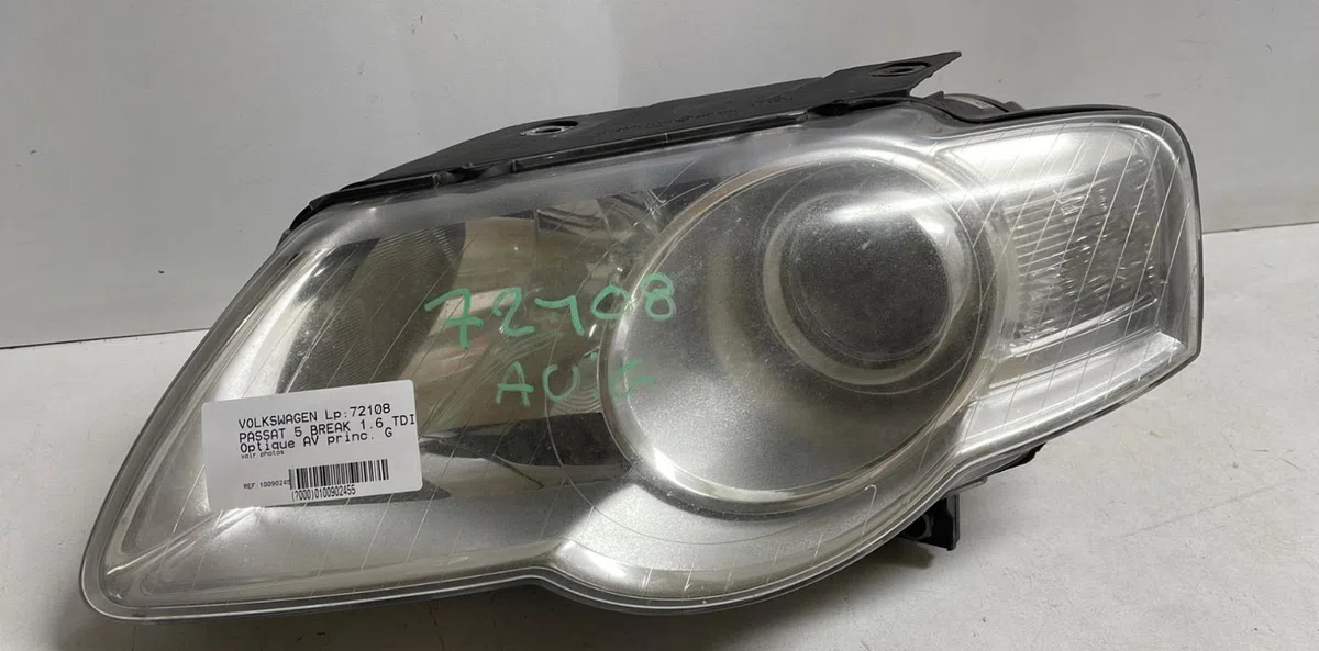 Phare gauche Volkswagen PASSAT B6 Variant (3C5) 1.6 tdi (2009-2010) occasion